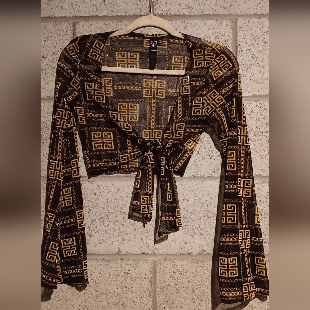 Windsor fashions cover up